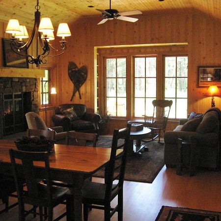 Lake Creek Lodge Bend Exterior photo