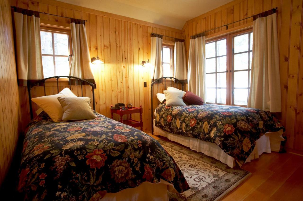 Lake Creek Lodge Bend Exterior photo
