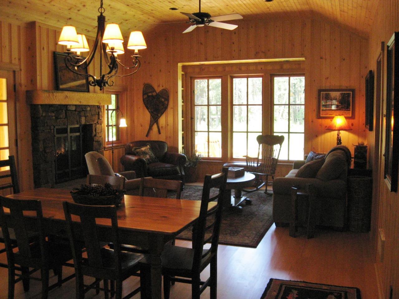 Lake Creek Lodge Bend Exterior photo